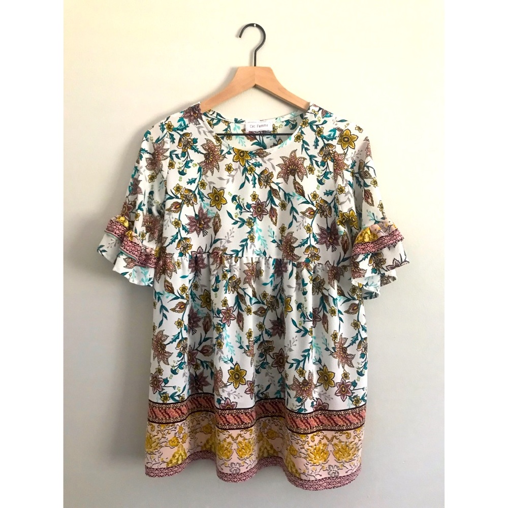 Flowy Floral Top - Picture 3 of 6